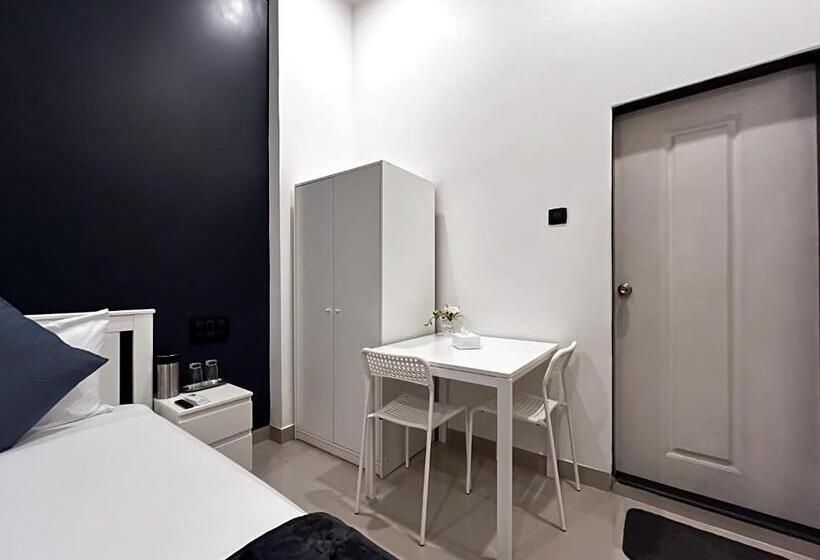 פנסיון Kiana Stays