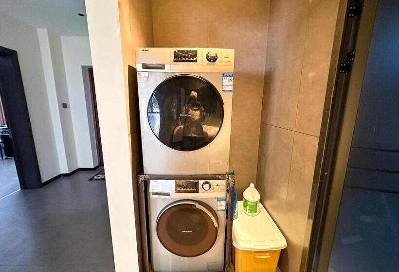 پانسیون Lijiang Painted Mountain Cloud House Boutique B&b