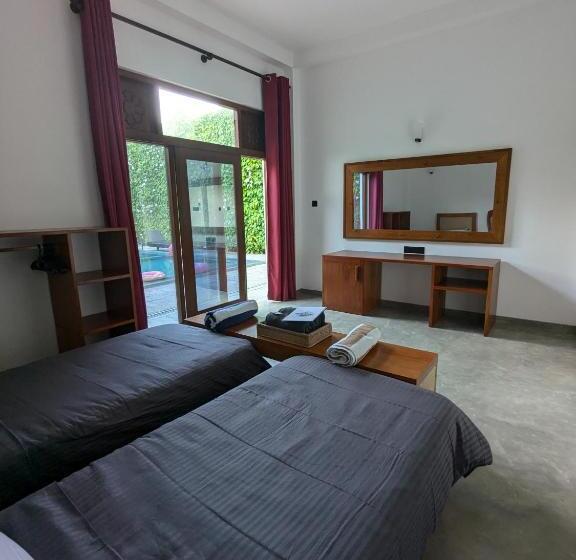 Пансион Losu Polhena