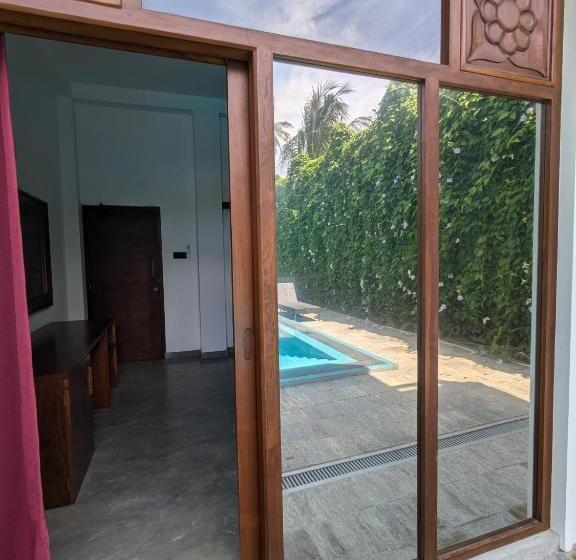 Пансион Losu Polhena