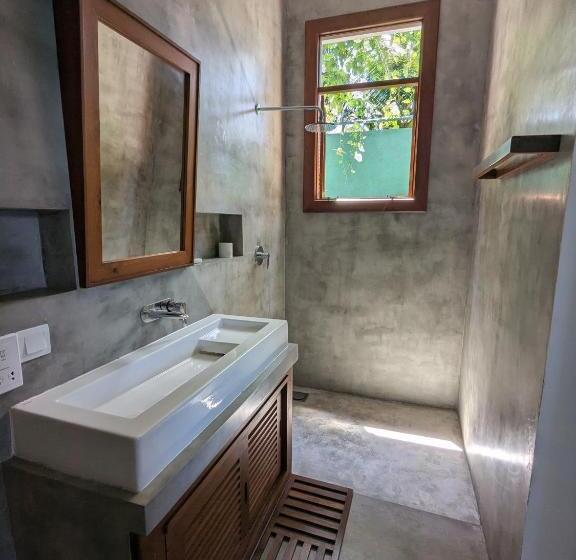 Пансион Losu Polhena