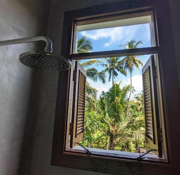 Пансион Losu Polhena