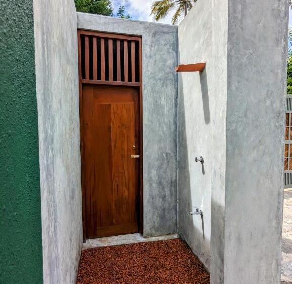 Пансион Losu Polhena