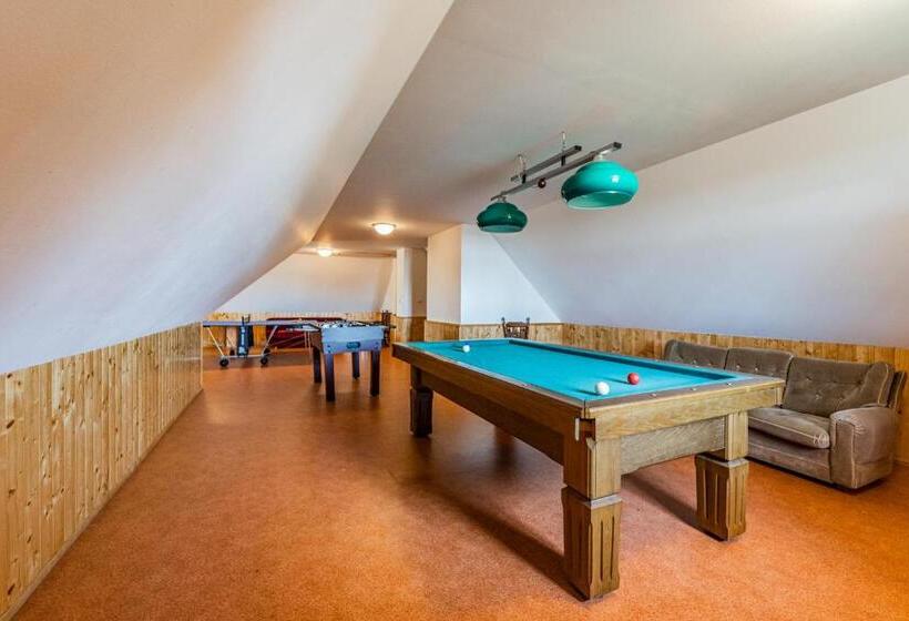 פנסיון Nad Vodopády