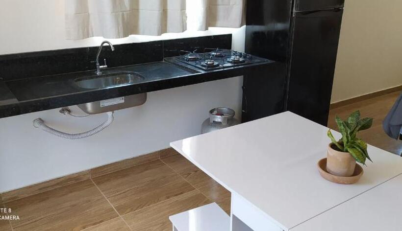 ペンション Quarto Família Com Suíte