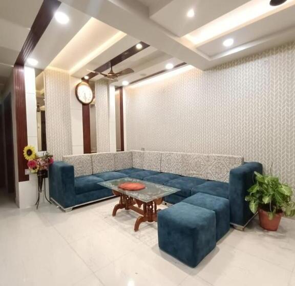 بنسيون Stay Daily Inn