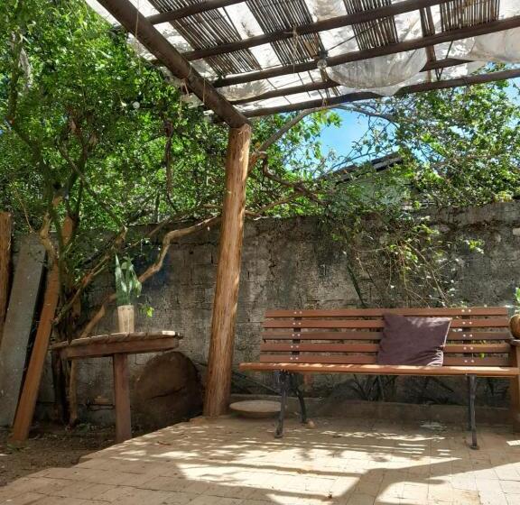 פנסיון Suites Na Vila