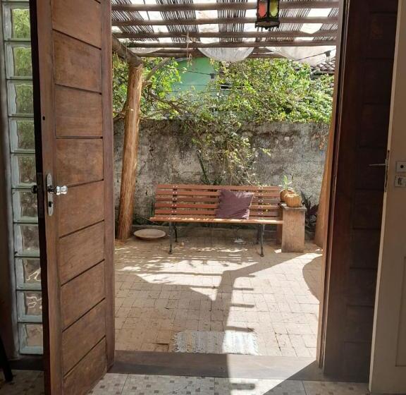 פנסיון Suites Na Vila