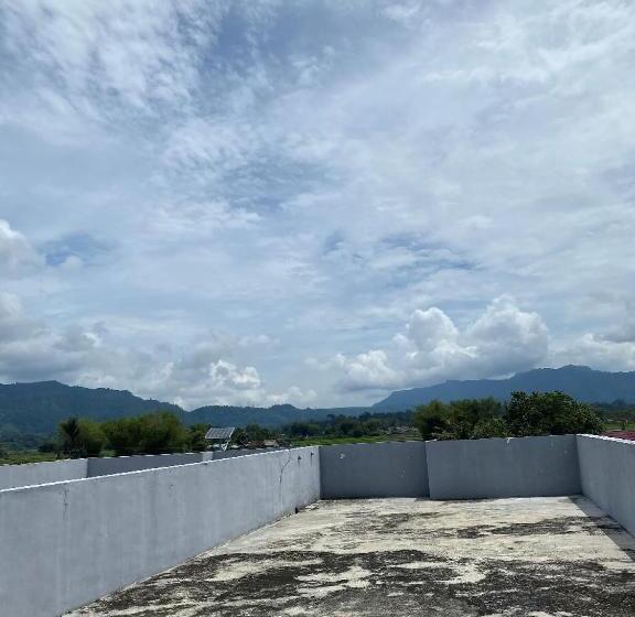 بنسيون Tendy Guest House