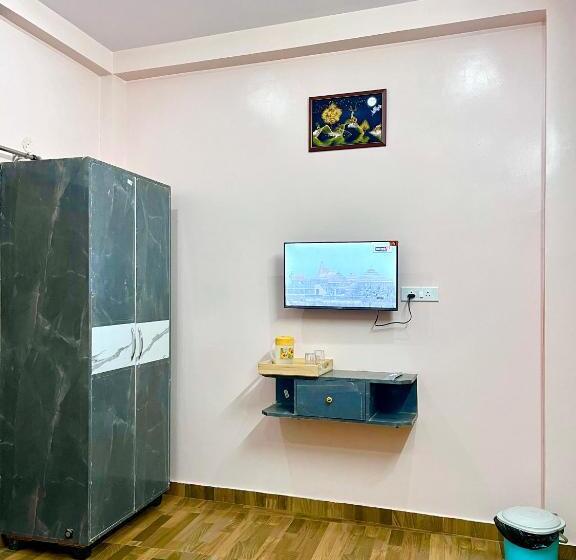 פנסיון Trilok Residency   Dashashwamedh Varanasi