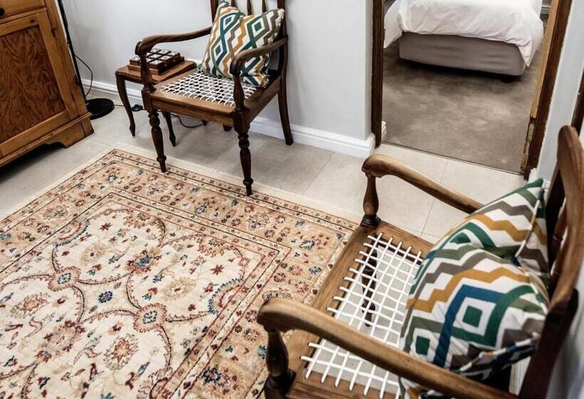 펜션 Vier Seisoene Gastehuis