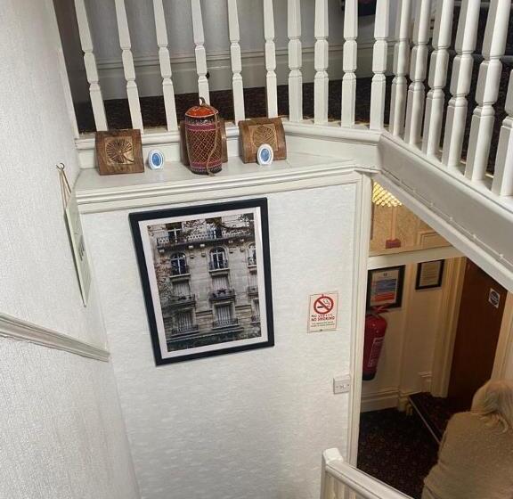 Пансион Villa Guest House