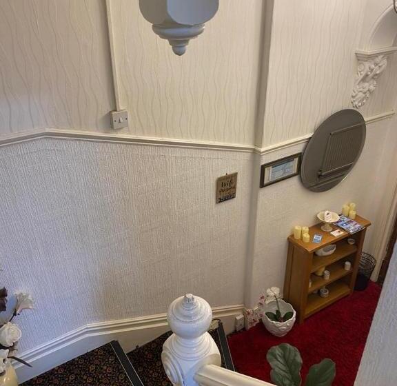 Пансион Villa Guest House