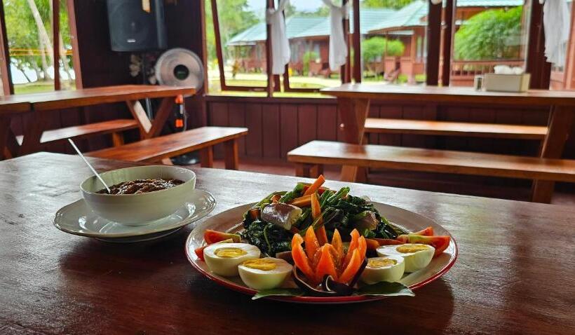 Raflow Resort Raja Ampat