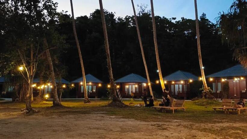 Raflow Resort Raja Ampat