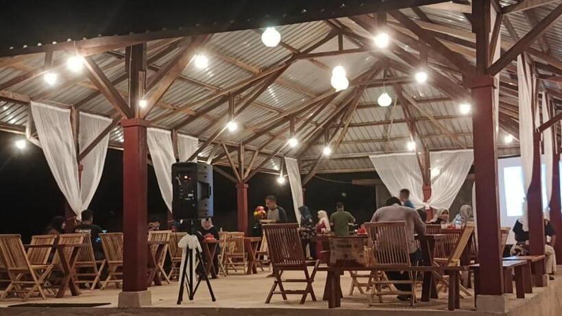 Raflow Resort Raja Ampat