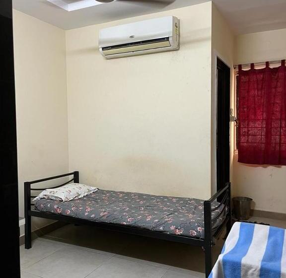 Rayudugarillu Men S Deluxe Hostel