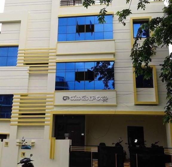Rayudugarillu Men S Deluxe Hostel