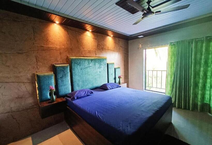 منتجع The Grand Inn