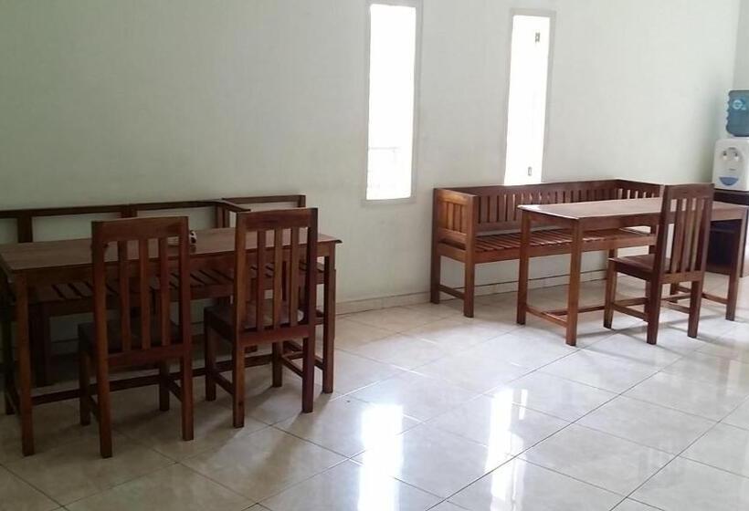 Spot On 93530 Sawang Sana Motel Syariah