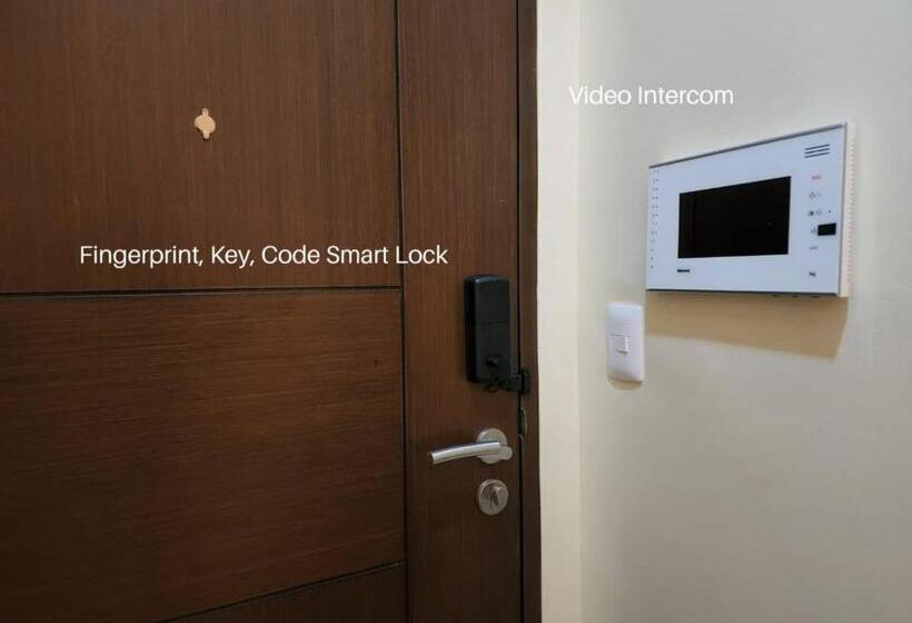 Viceroy Residences Chic Smart Home Wifi Netflix