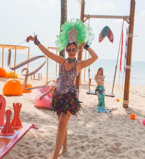 هاستل Cataleya Beach Boutique Villas