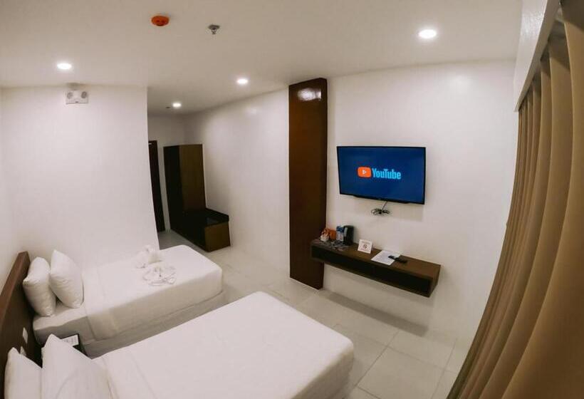 هاستل Cris Inn Tagum