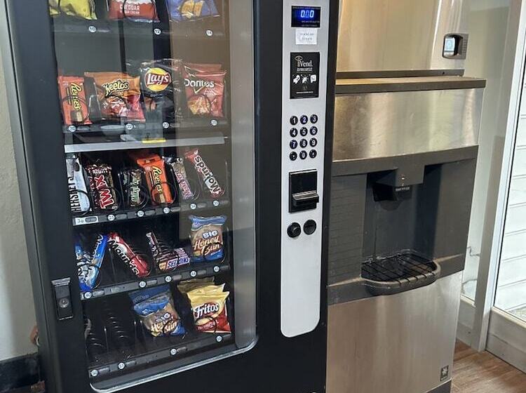 ユースホステル Hometowne Studios By Red Roof Lancaster