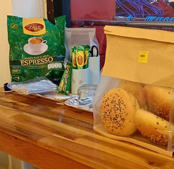 Annie Backpacker Hostel