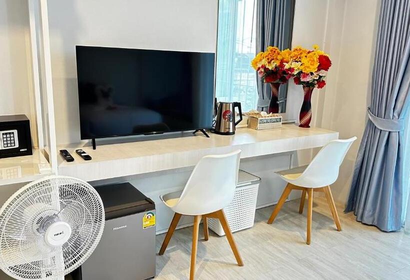 住宿加早餐  Auriflex House