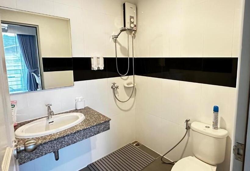 مبيت وإفطار Auriflex House