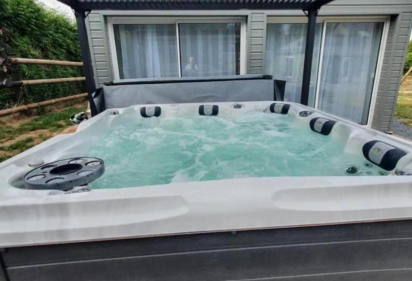 민박 Cottage De La Mare Aux Chèvres