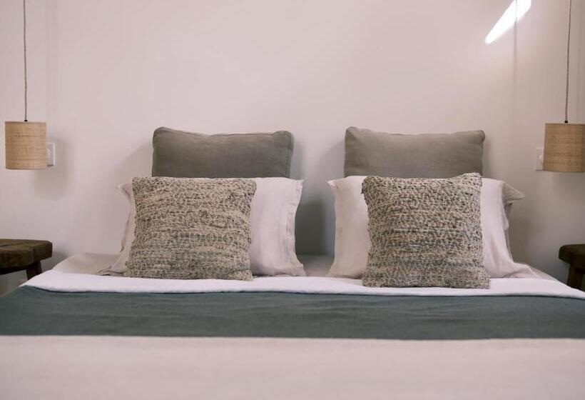 צימר La Grande Maurague