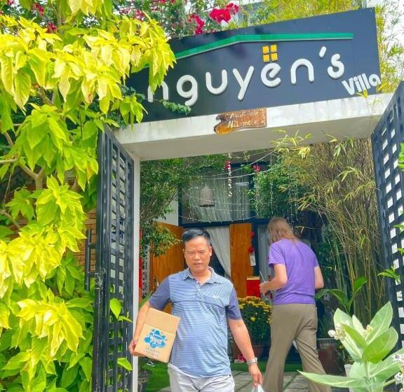 تختخواب و صبحانه Nguyễn Villa