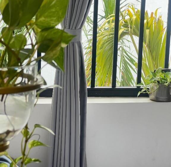 تختخواب و صبحانه Nguyễn Villa