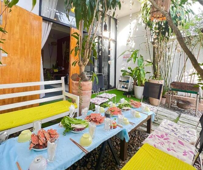 تختخواب و صبحانه Nguyễn Villa