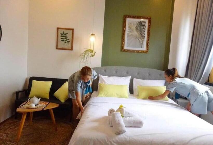 تختخواب و صبحانه Nguyễn Villa