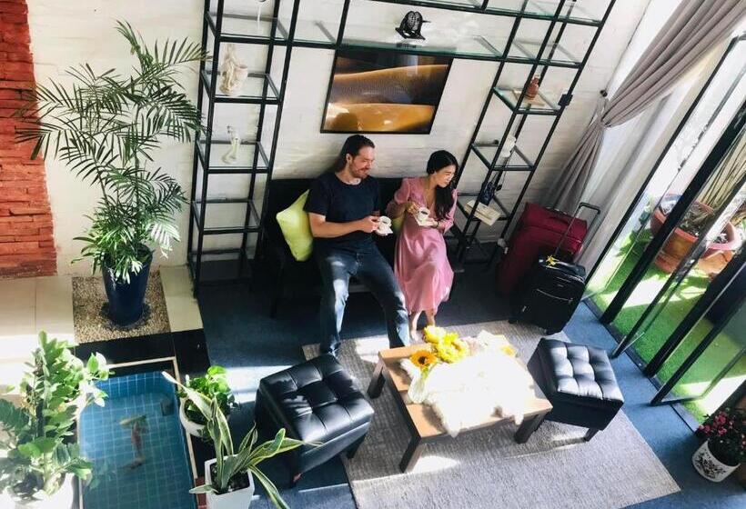 تختخواب و صبحانه Nguyễn Villa