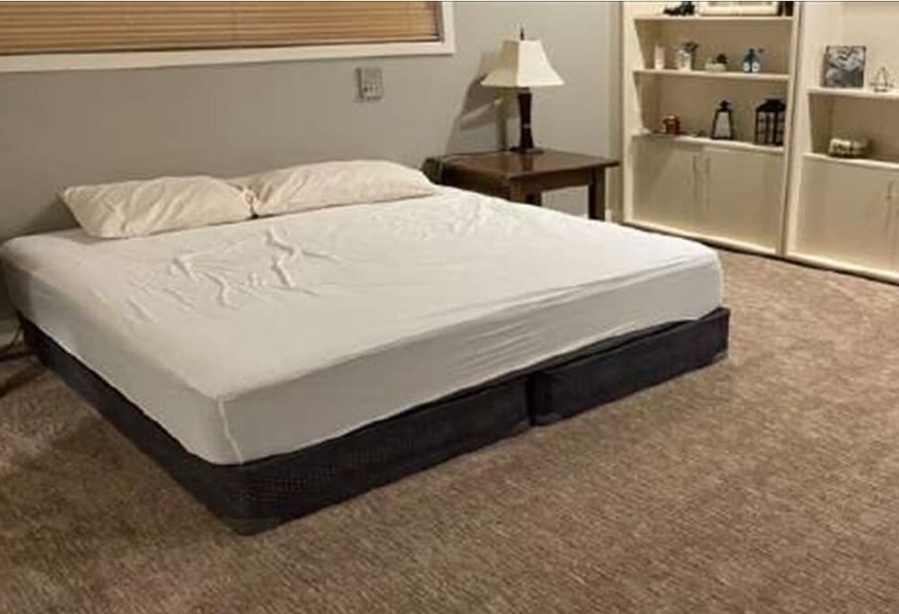 مبيت وإفطار Roundhouse Grotto