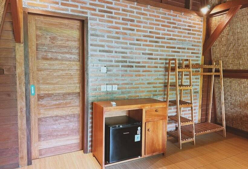 مبيت وإفطار Uma Raos Cottage