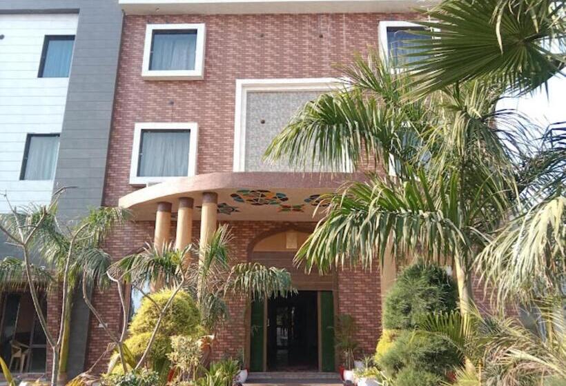 Dharma Resorts,fatehpur Sikri