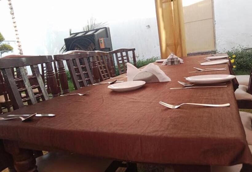 Dharma Resorts,fatehpur Sikri