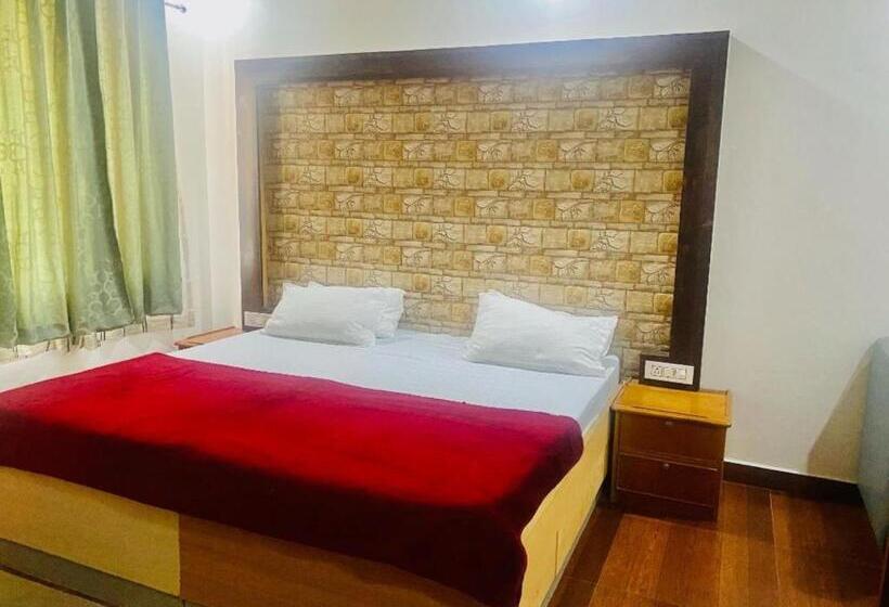 Dharma Resorts,fatehpur Sikri