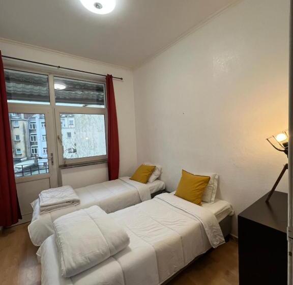 Etterbeek Youth Hostel