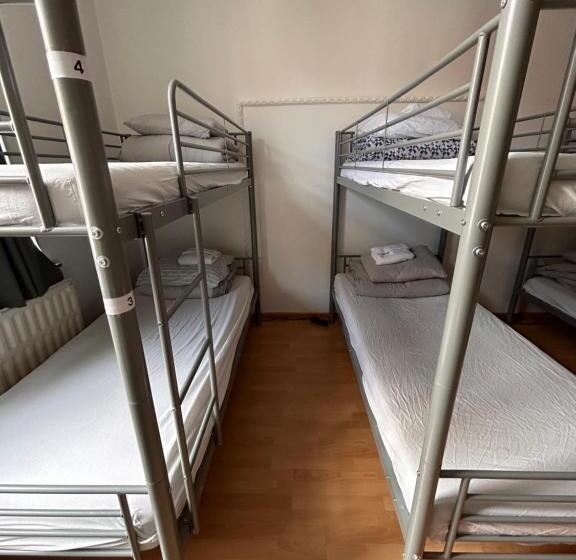 Etterbeek Youth Hostel