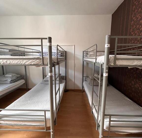 Etterbeek Youth Hostel