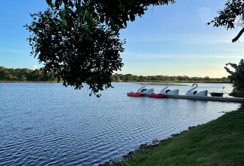 Guarajuba Suítes Premium Boutique