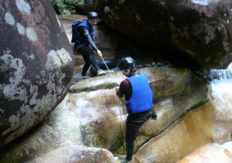 Hostel Und Base 個室ゲストハウス 安堵 ホステルアンドベイス