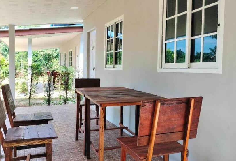 Hotel ปารมีฟาร์มสเตย์