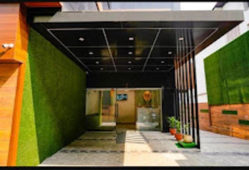 호텔 Aahan , Vashi